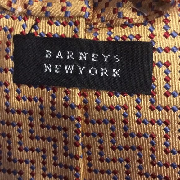 Barney’s New York tie - Picture 3 of 3